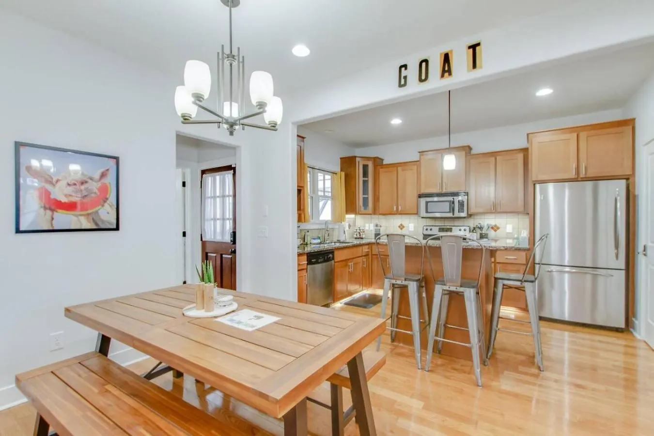נאשוויל Vibrant Trendy Two Bedroom Home Near Marathon Village